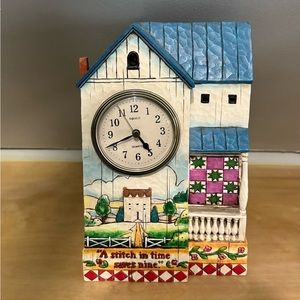 Jim Shore adorable Cottage House Clock